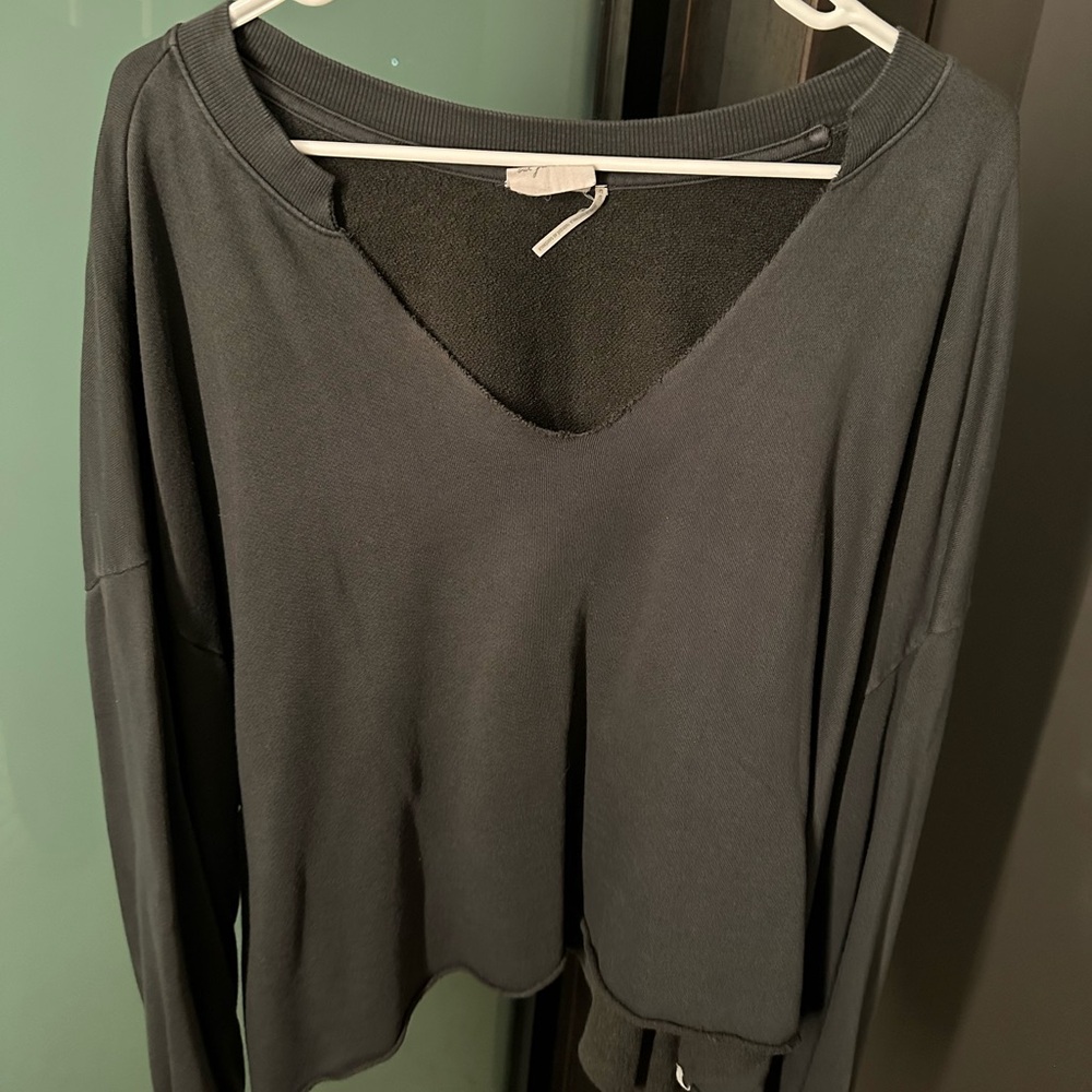 Urban Outfitters light crewneck